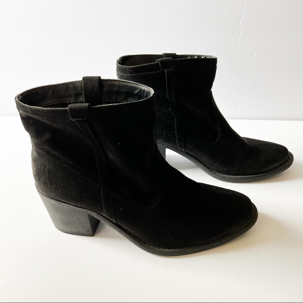 QUPID Faux Suede Black Ankle Bootie
